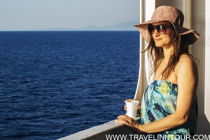 Travel Tips for Women And Moms Traveling Abroad