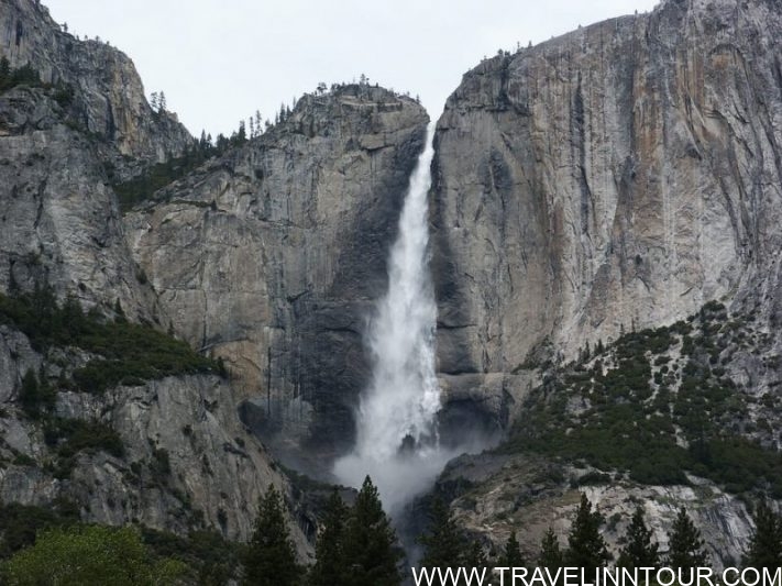 Yosemite-Bridalveil-Fall - 1-Day-Yosemite-Itinerary