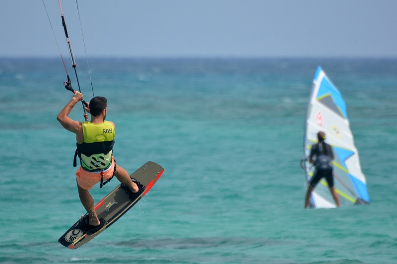 Kite Surfing Windsurfer Things To Do On Maafushi Island Maldives