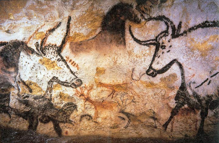 Lascaux cave painting - Mysterious Destinations Around the World!