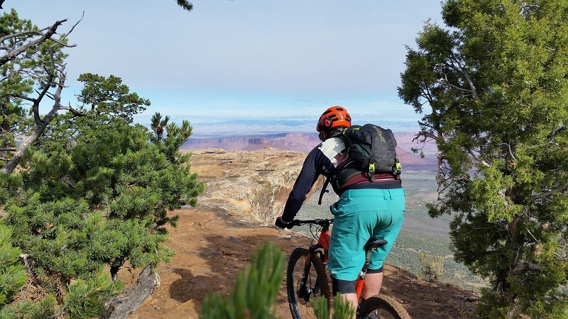 Mountain Biking in Moab - 