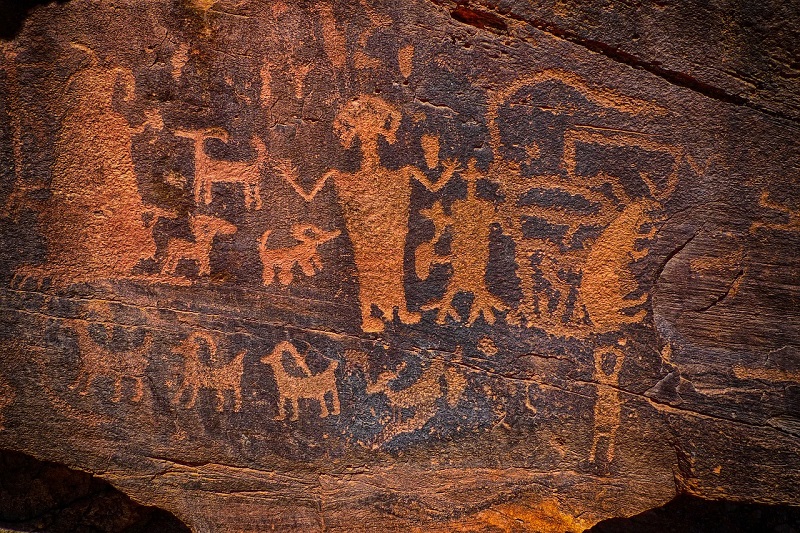 Petroglyphs Indian art Petroglyph