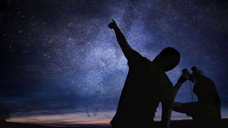 Stargazing in the Great Salt Lake Desert
