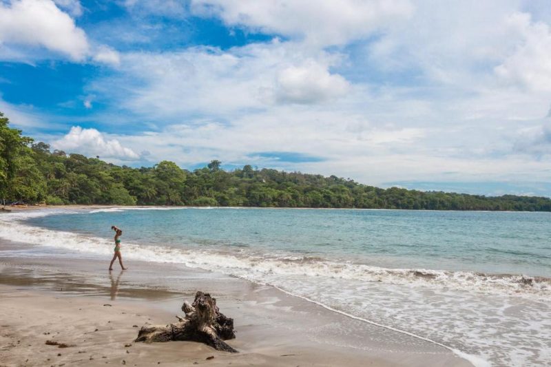 Naturist Paradise: Best Costa Rica Clothing Optional Resorts